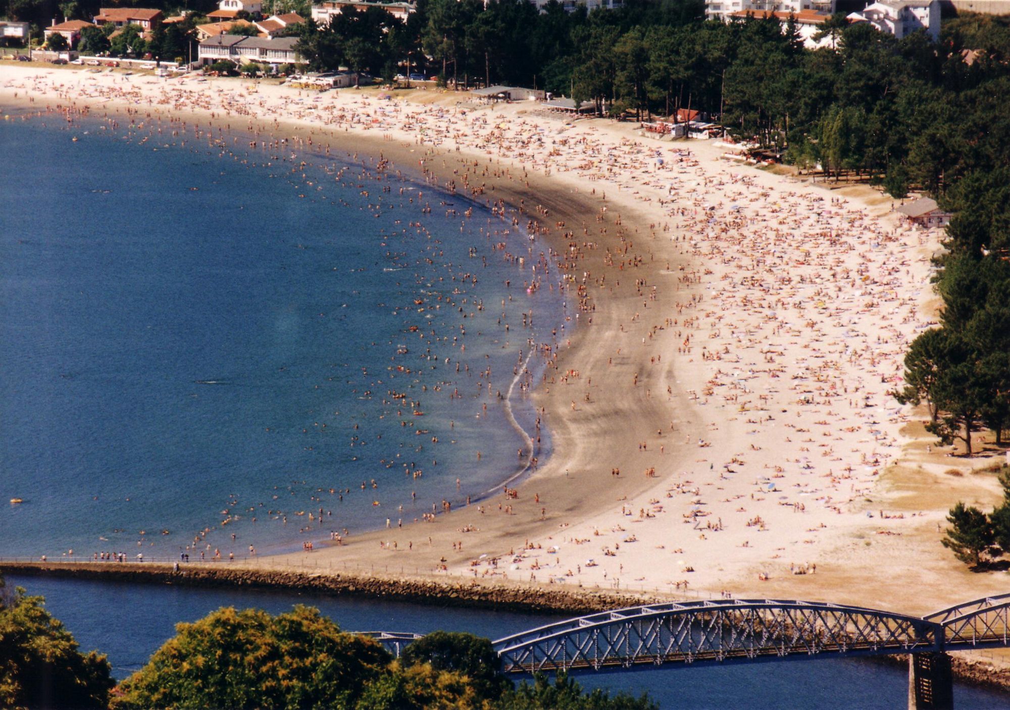 Hotel Sarga Cabañas Eksteriør bilde